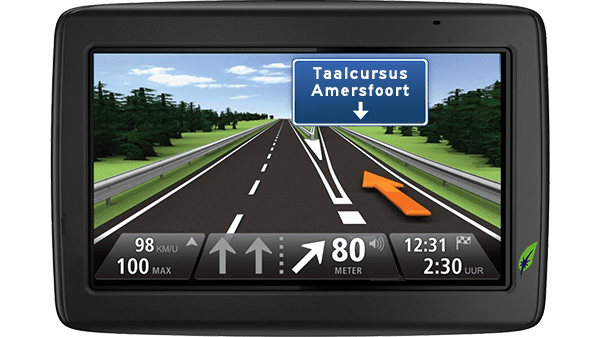 Screenshot navigatiesysteem met tekst Taalcursus Amersfoort aangegeven - in kleur op transparante achtergrond - 600 * 337 pixels